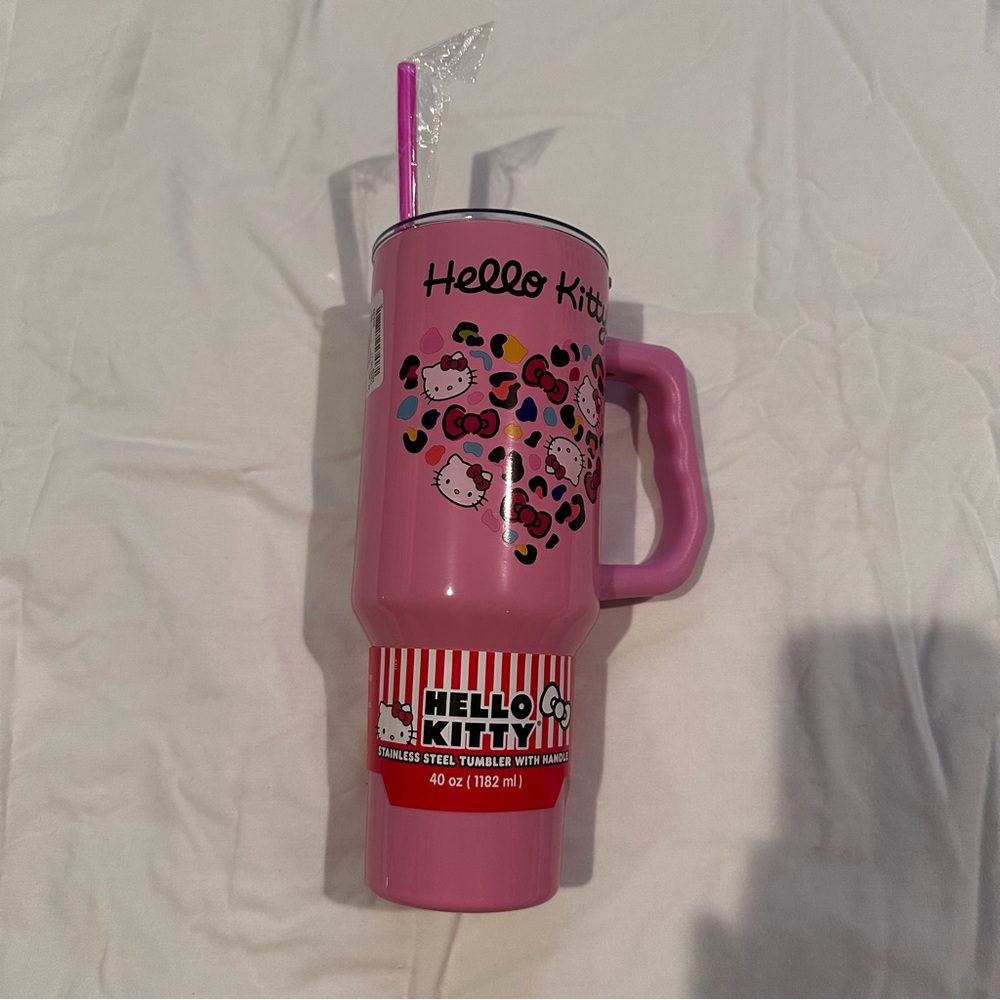 Hello Kitty | Hot pink leopard print 40 oz pink Metal Tumbler BNWT small defect